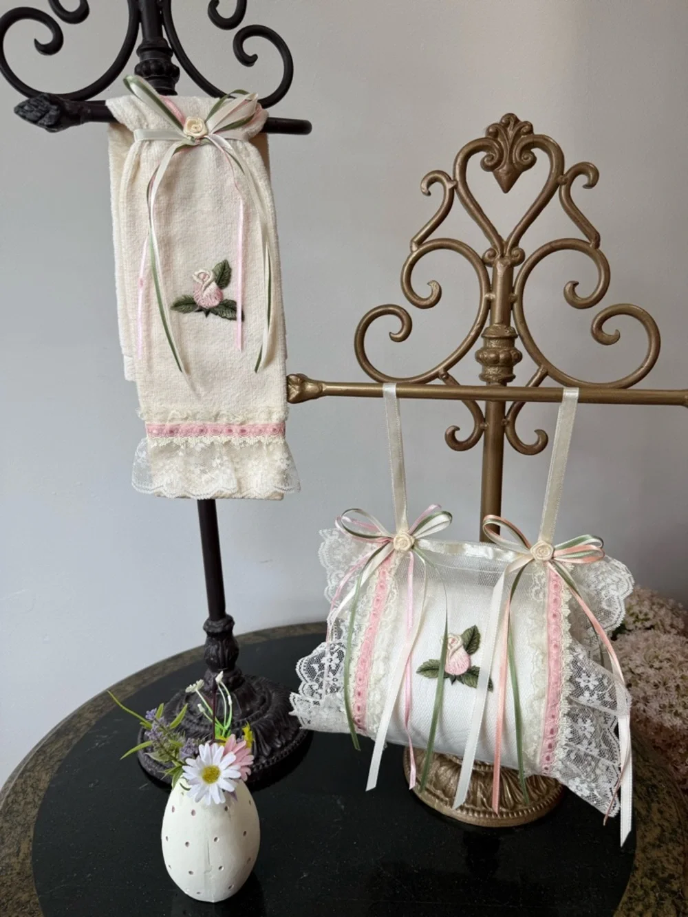 🌸 Hand Crafted Cream and Pink Embroidered Rose Towel & Toilet Paper Holder 🌸